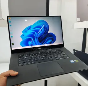 New Laptop Dell XPS 15 16GB Intel Core i7 SSD 512GB