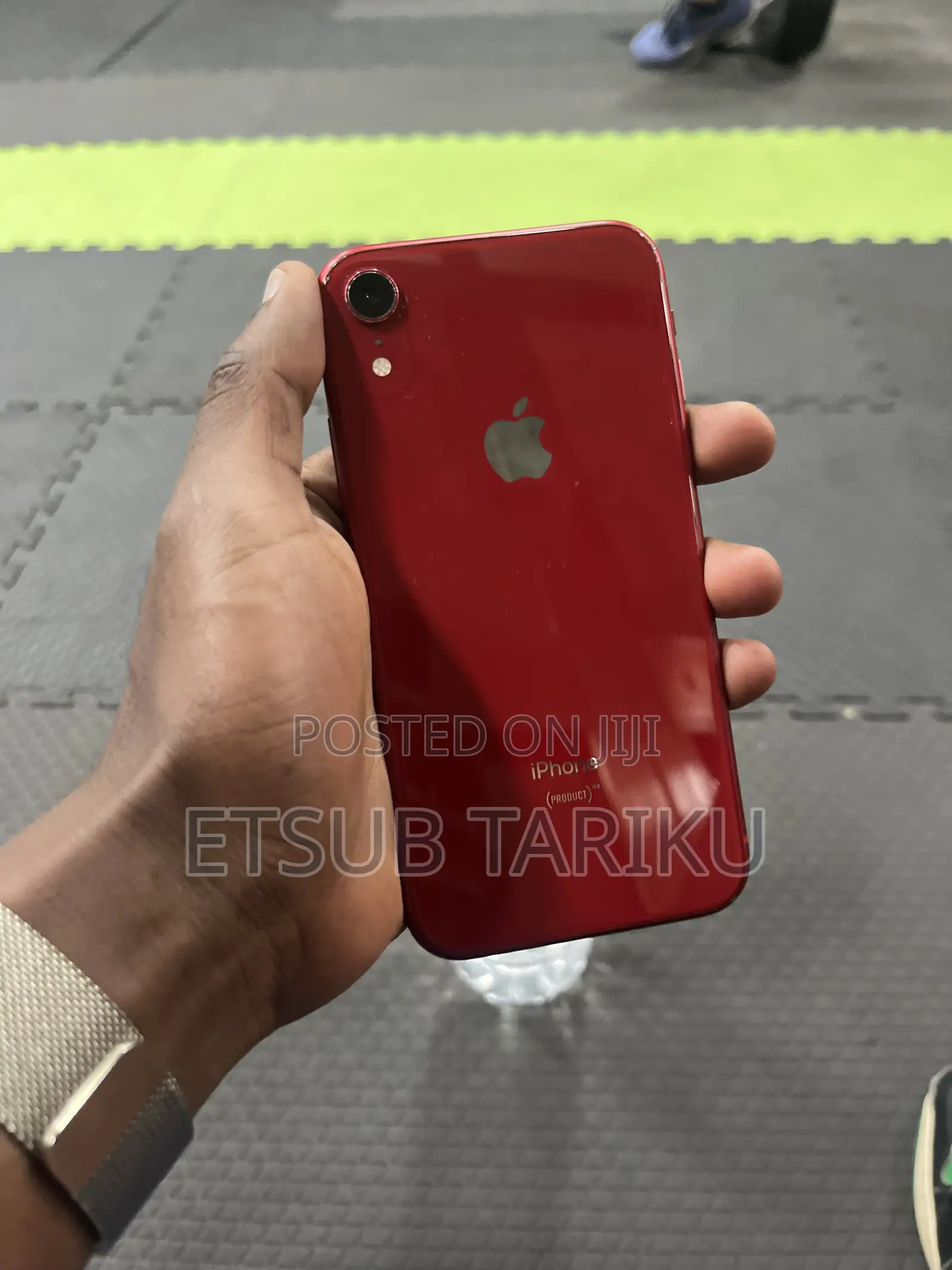 Apple iPhone XR 64 GB Red