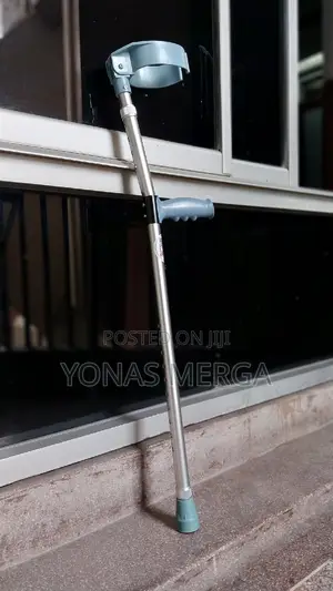 Elbow Crutches穹忌forearm Crutch, Also Known as an Elbow or Crutch