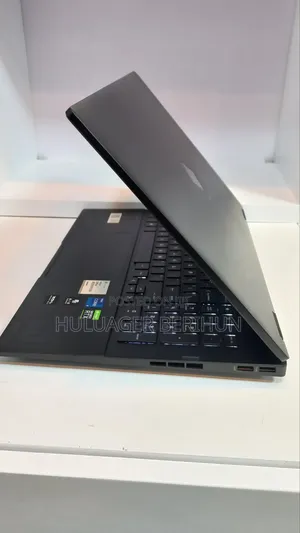 New Laptop HP OmniBook X Flip 16" 16GB Intel Core i7 SSD 512GB