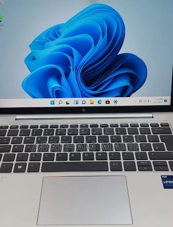 New Laptop HP EliteBook 830 G9 16GB Intel Core i5 SSD 512GB
