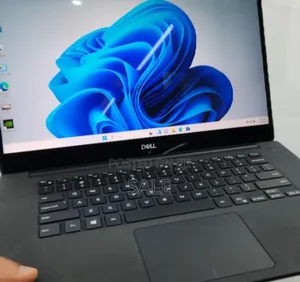 New Laptop Dell XPS 15 16GB Intel Core i7 SSD 512GB