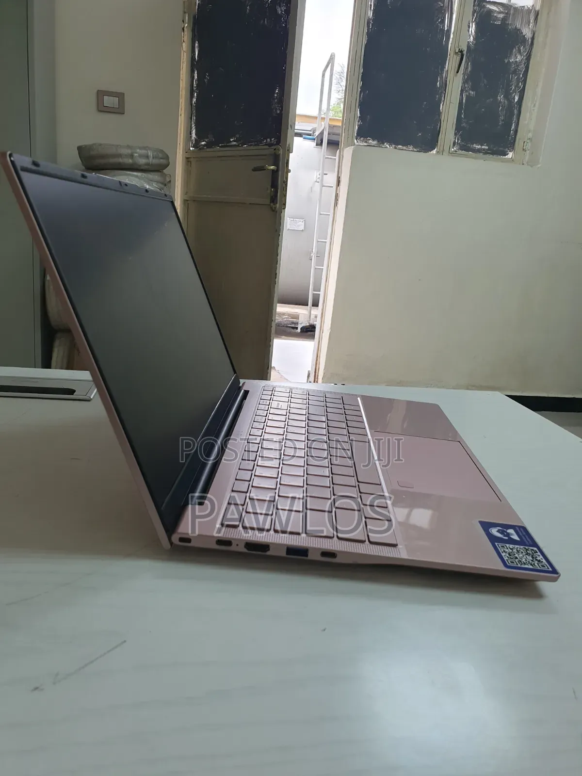New Laptop 16GB AMD Ryzen 7 SSD 512GB