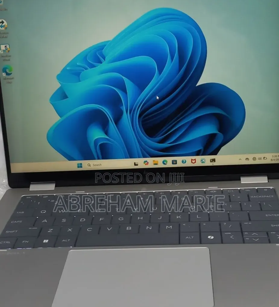 New Laptop HP OmniBook X Flip 14" 16GB Intel Core Ultra 7 SSD 1T