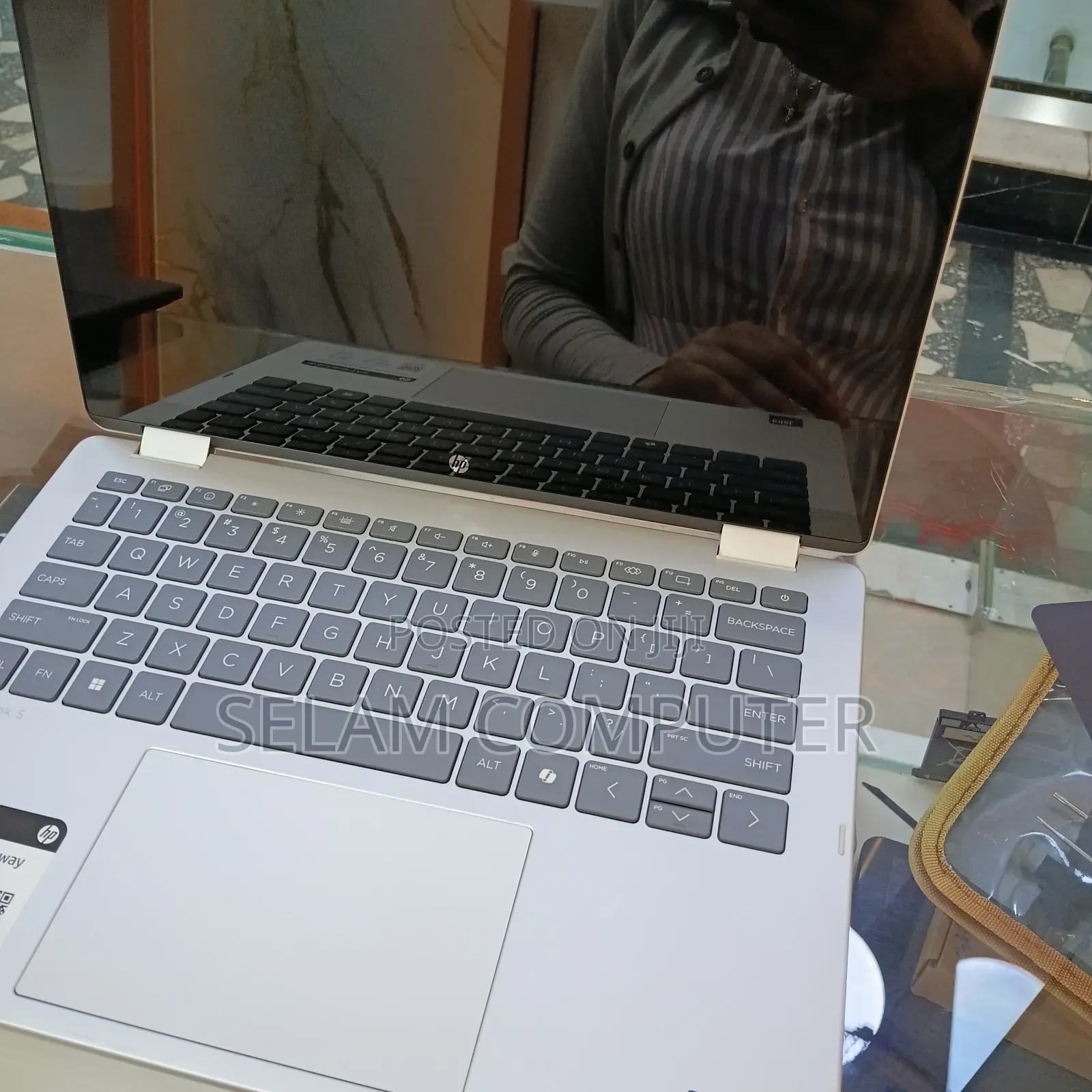 New Laptop HP OmniBook X Flip 14" 16GB Intel Core 7 SSD 512GB