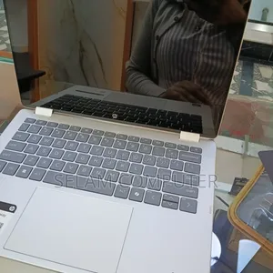 New Laptop HP OmniBook X Flip 14" 16GB Intel Core 7 SSD 512GB
