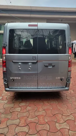 New Geely Okavango 2025 Silver