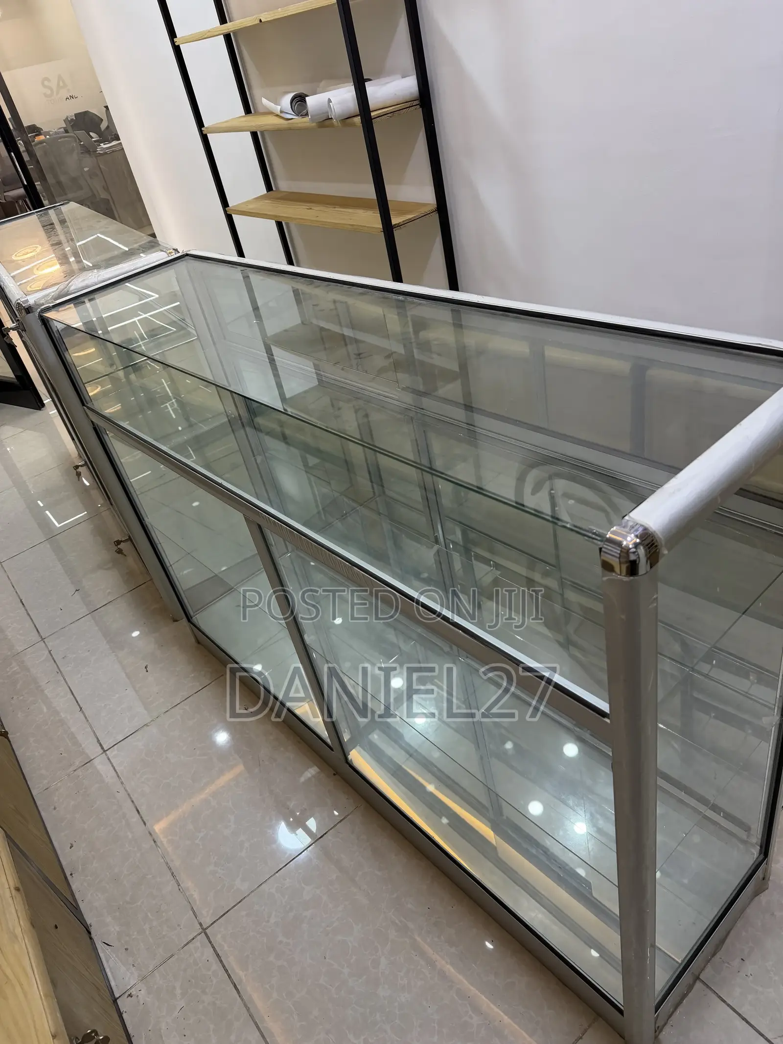 Display for Any Materials