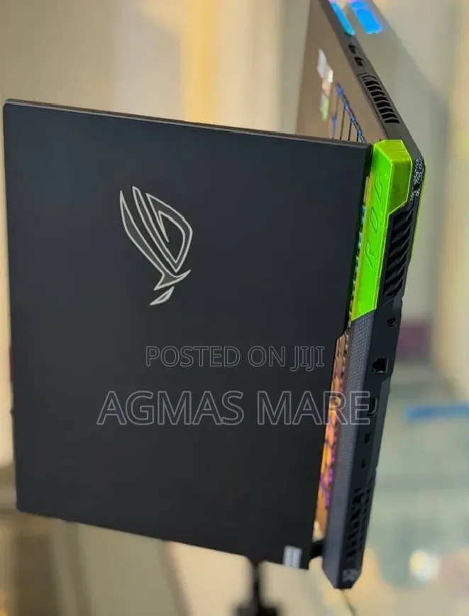 New Laptop Asus ROG Strix G15 16GB AMD Ryzen 9 SSD 512GB