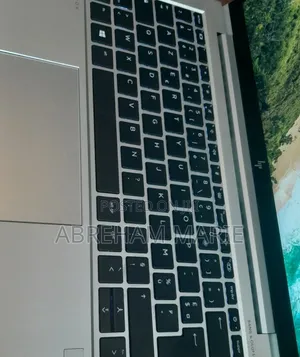 New Laptop HP EliteBook 835 G7 8GB AMD Ryzen 5 SSD 512GB