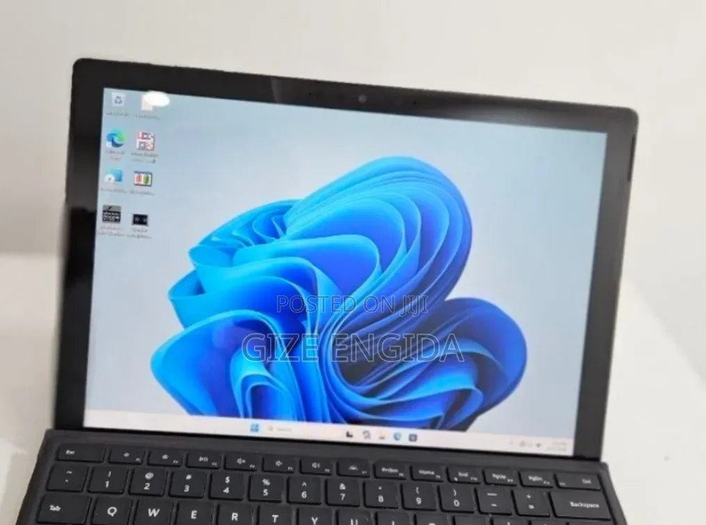 New Laptop Microsoft Surface Pro 16GB Intel Core i7 SSD 1T