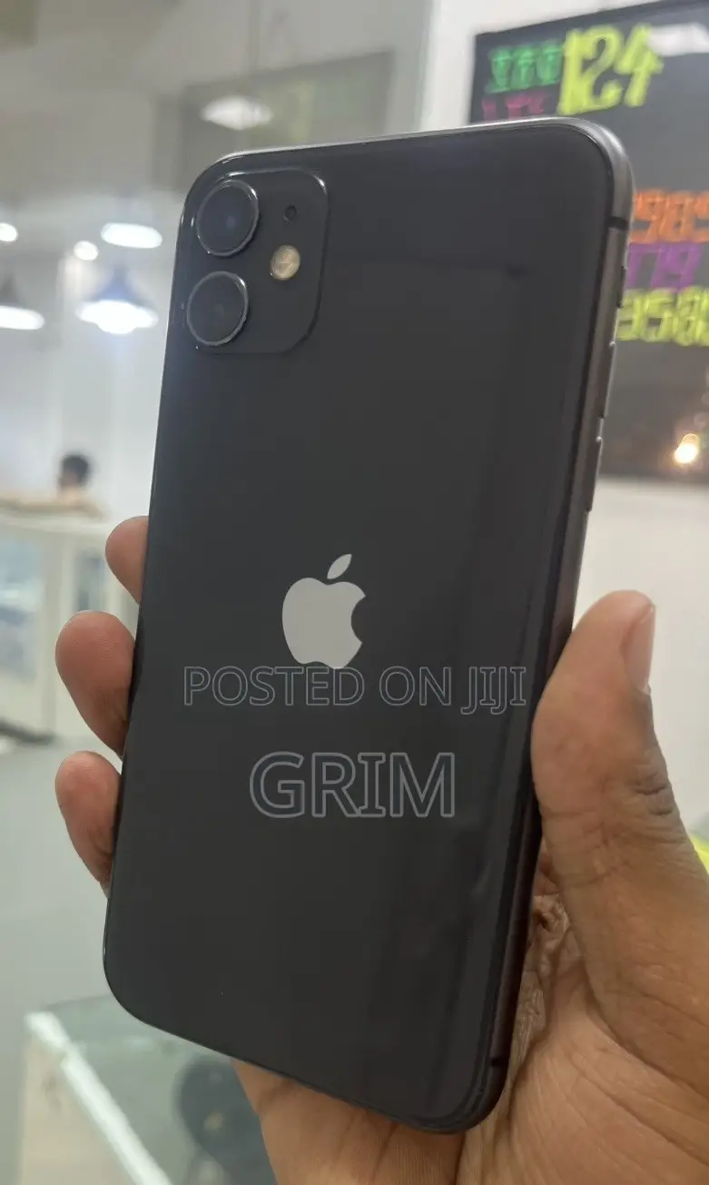 Apple iPhone 11 64 GB Black