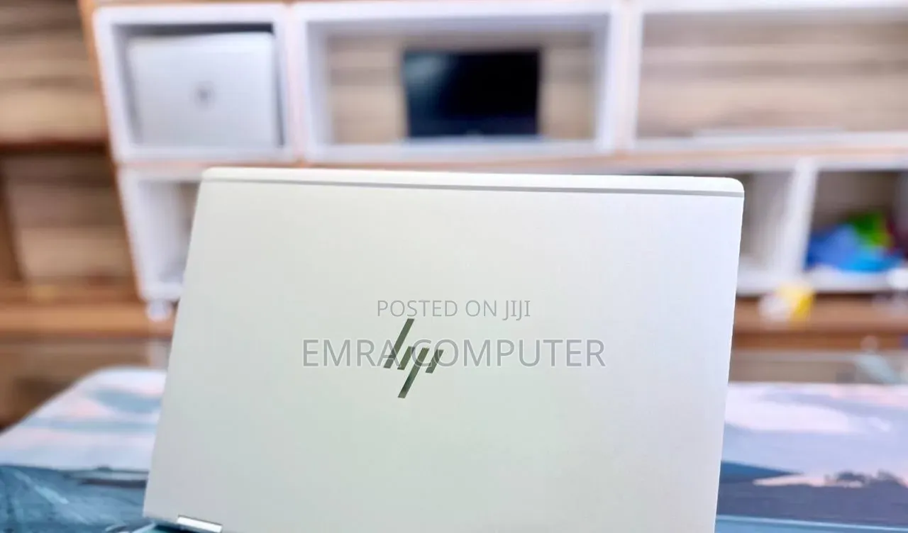 New Laptop HP 8GB Intel Core i5 SSD 512GB