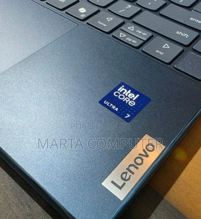 New Laptop Lenovo Yoga 9 16GB Intel Core Ultra 7 SSD 1T