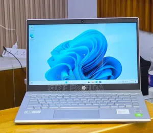 New Laptop HP Pavilion 14 8GB Intel Core i5 SSD 512GB
