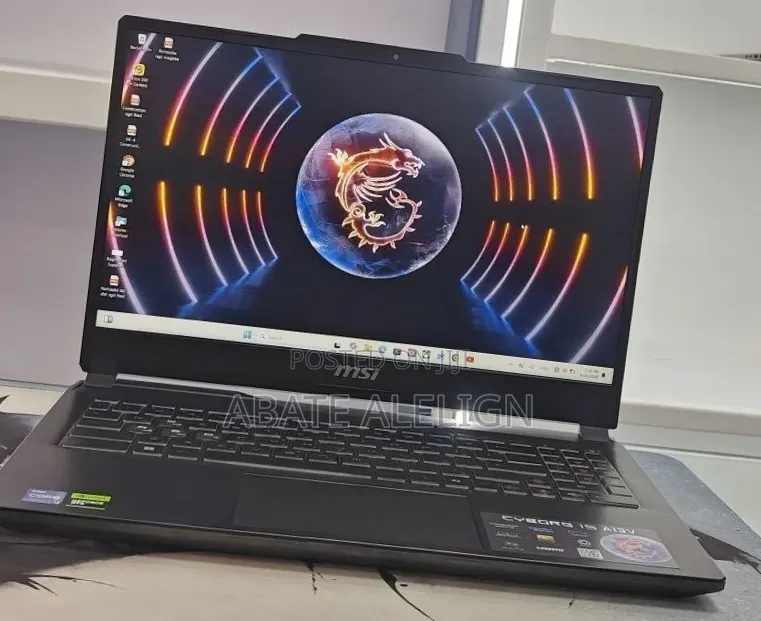 New Laptop MSI Cyborg 15 16GB Intel Core i7 SSD 1T