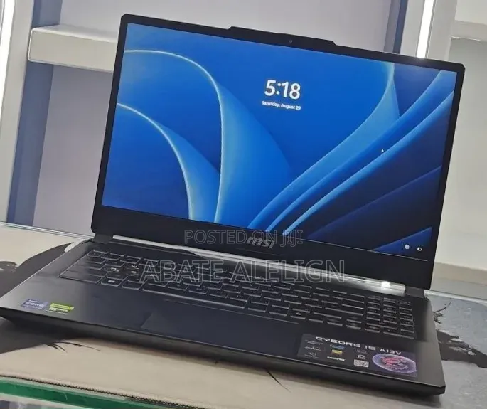 New Laptop MSI Cyborg 15 16GB Intel Core i7 SSD 1T