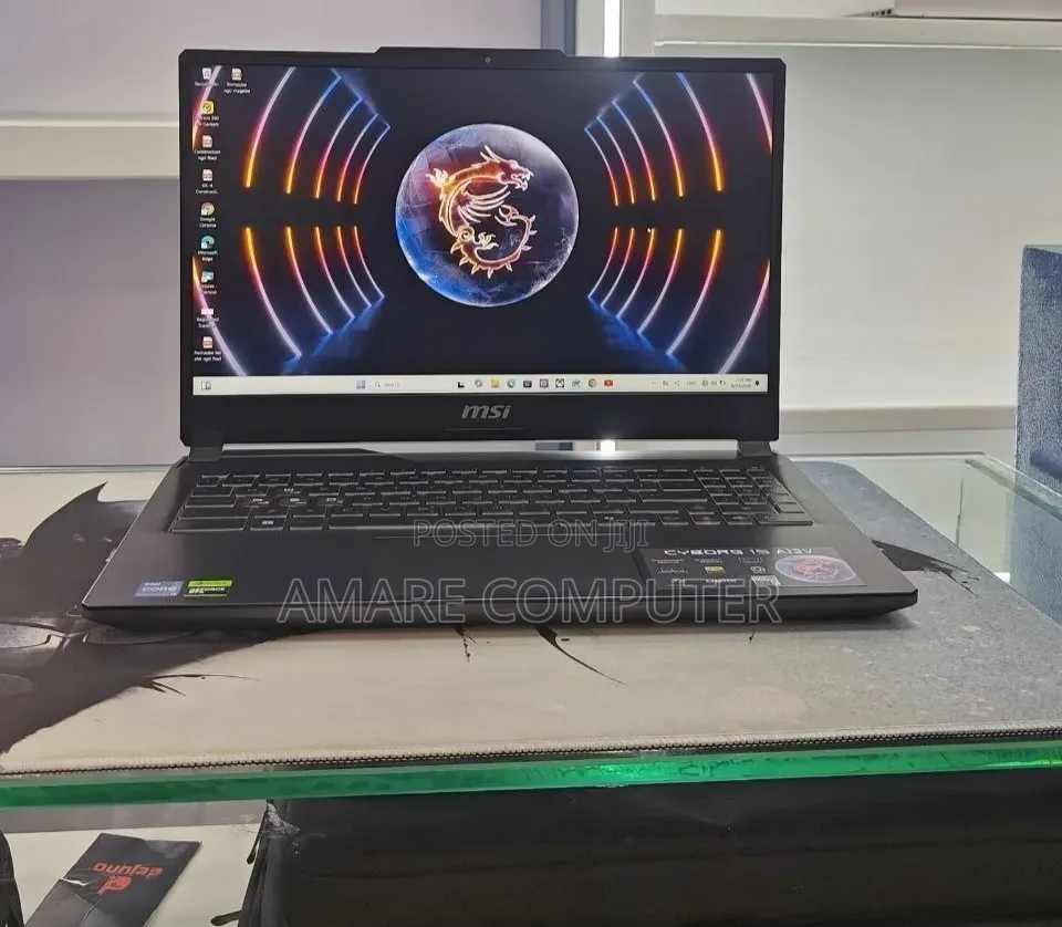 New Laptop MSI Cyborg 15 16GB Intel Core i7 SSD 1T