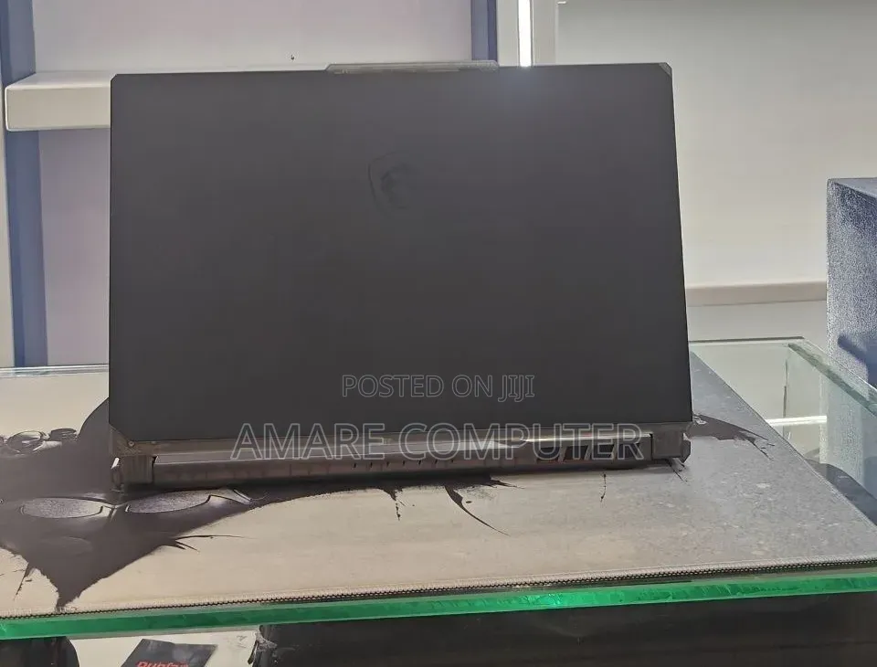 New Laptop MSI Cyborg 15 16GB Intel Core i7 SSD 1T