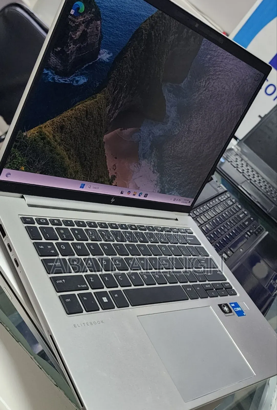 New Laptop HP EliteBook 840 G9 16GB Intel Core i5 SSD 512GB