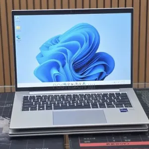 New Laptop HP EliteBook 840 G9 16GB Intel Core i7 SSD 512GB