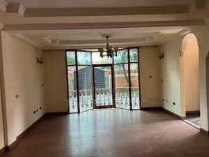 Furnished 5bdrm Villa in Bole for sale