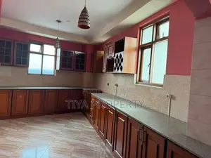 Furnished 5bdrm Villa in Bole for sale