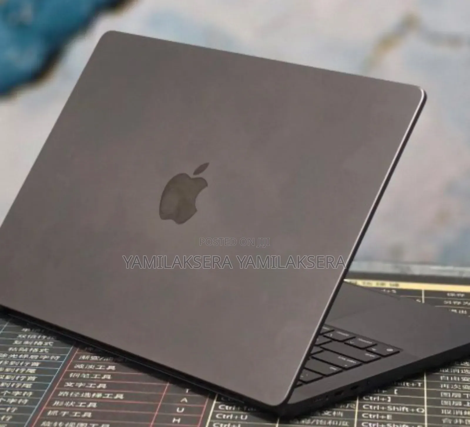 New Laptop Apple MacBook Air 2025 M4 16GB Apple M4 SSD 512GB