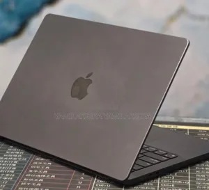 New Laptop Apple MacBook Air 2025 M4 16GB Apple M4 SSD 512GB