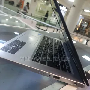 New Laptop Acer Aspire 5 8GB Intel Core i5 SSD 512GB