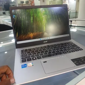 New Laptop Acer Aspire 5 8GB Intel Core i5 SSD 512GB