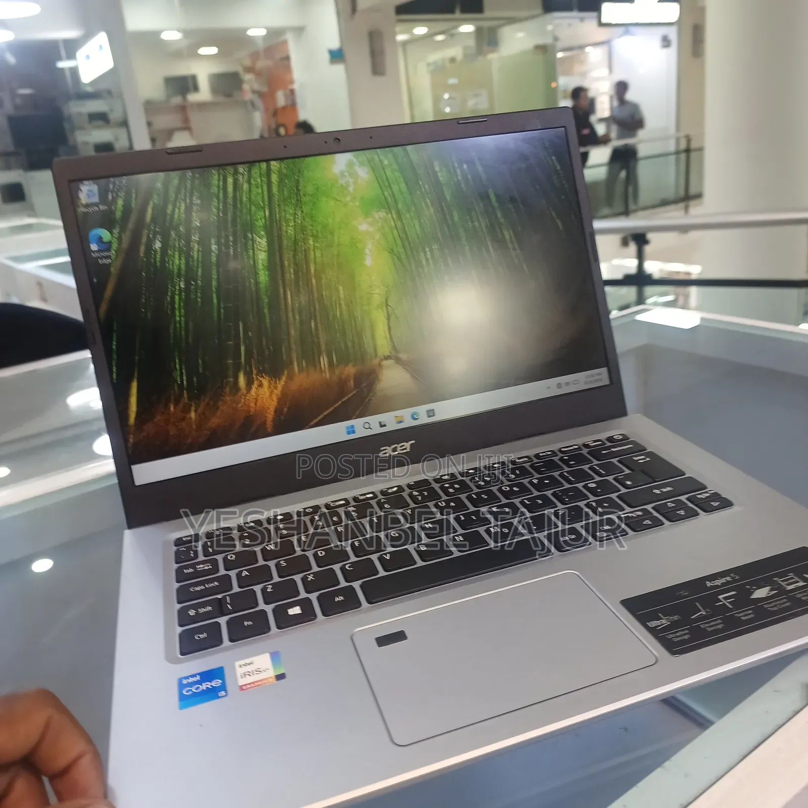 New Laptop Acer Aspire 5 8GB Intel Core i5 SSD 512GB