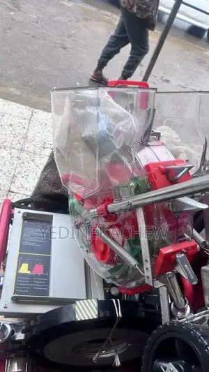 Manual Hand-Push Roller Seeder