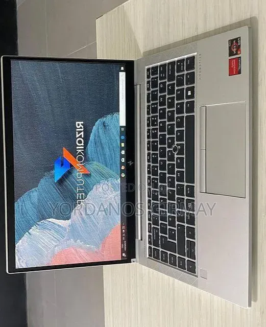 New Laptop HP EliteBook 840 16GB AMD Ryzen 5 SSD 512GB