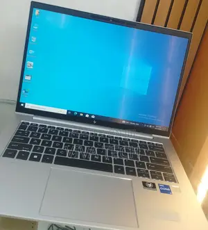 New Laptop HP EliteBook 830 G9 16GB Intel Core i5 SSD 512GB