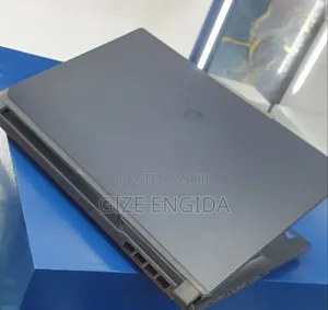 New Laptop MSI Cyborg 15 16GB Intel Core i7 SSD 1T