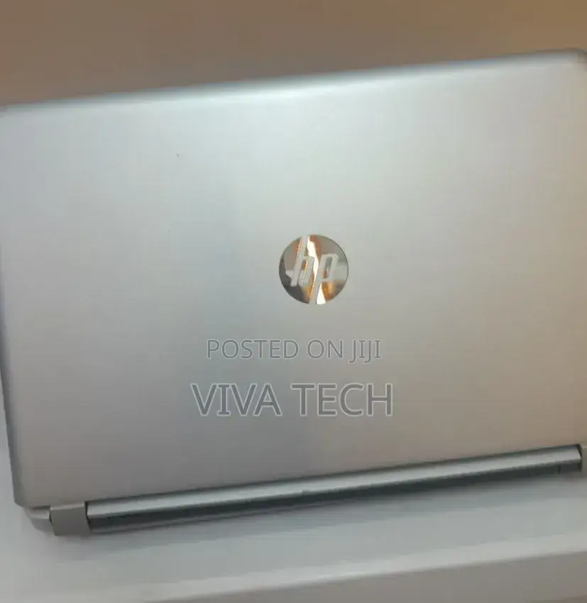 New Laptop HP Pavilion 15 8GB Intel Core i5 HDD 1T
