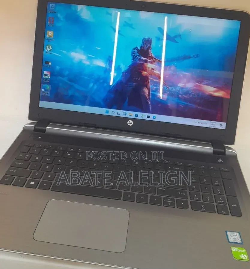 New Laptop HP Pavilion 15 8GB Intel Core i5 HDD 1T