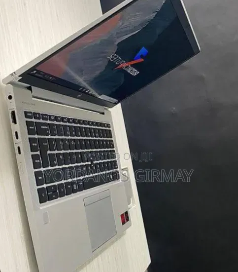 New Laptop HP EliteBook 840 16GB AMD Ryzen 5 SSD 512GB