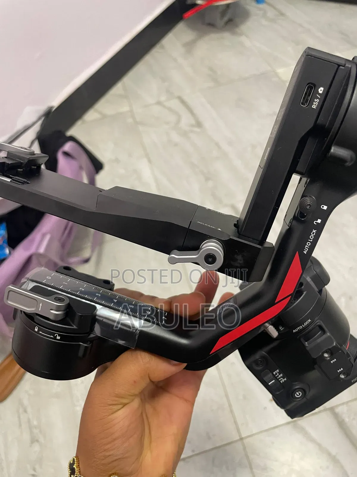 DJI RS 4, Gimbal Stabilizer
