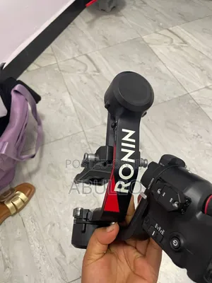 DJI RS 4, Gimbal Stabilizer
