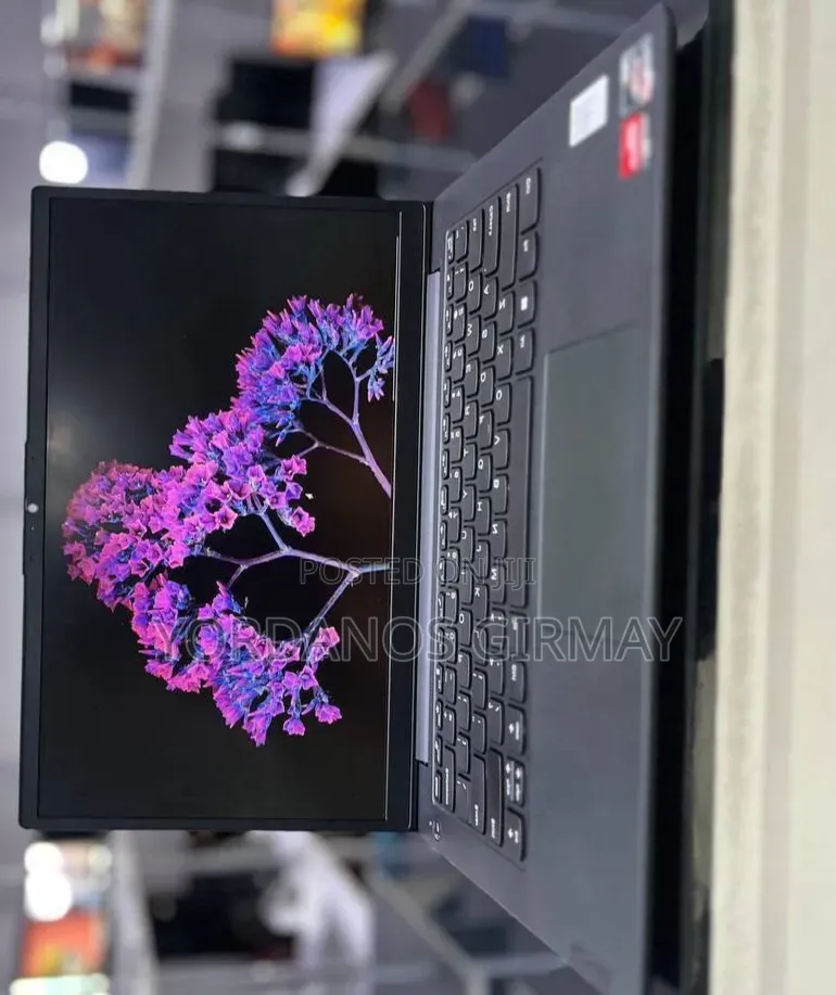 New Laptop Lenovo ThinkPad T14s G4 16GB AMD Ryzen 7 SSD 512GB