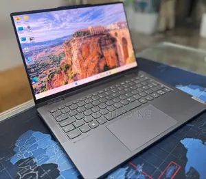 New Laptop Lenovo ThinkPad Yoga 16GB AMD Ryzen 7 SSD 512GB