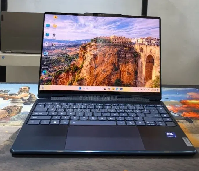 New Laptop Lenovo Yoga 9 16GB Intel Core Ultra 7 SSD 1T