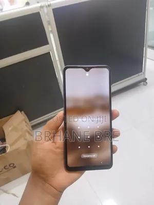 Samsung Galaxy F12 64 GB