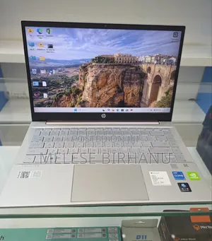 New Laptop HP Pavilion 14 16GB Intel Core i5 SSD 512GB