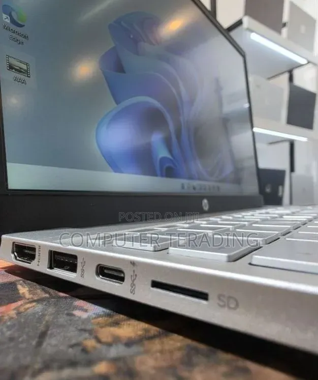 New Laptop HP Pavilion 15 16GB Intel Core i7 SSD 512GB