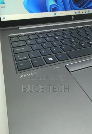 New Laptop HP 16GB Intel Core i7 SSD 512GB