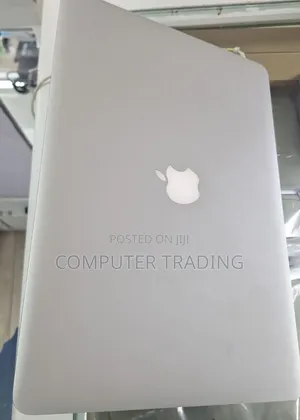 New Laptop Apple MacBook Pro 2015 16GB Intel Core i7 SSD 256GB