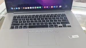 New Laptop Apple MacBook Pro 2015 16GB Intel Core i7 SSD 256GB